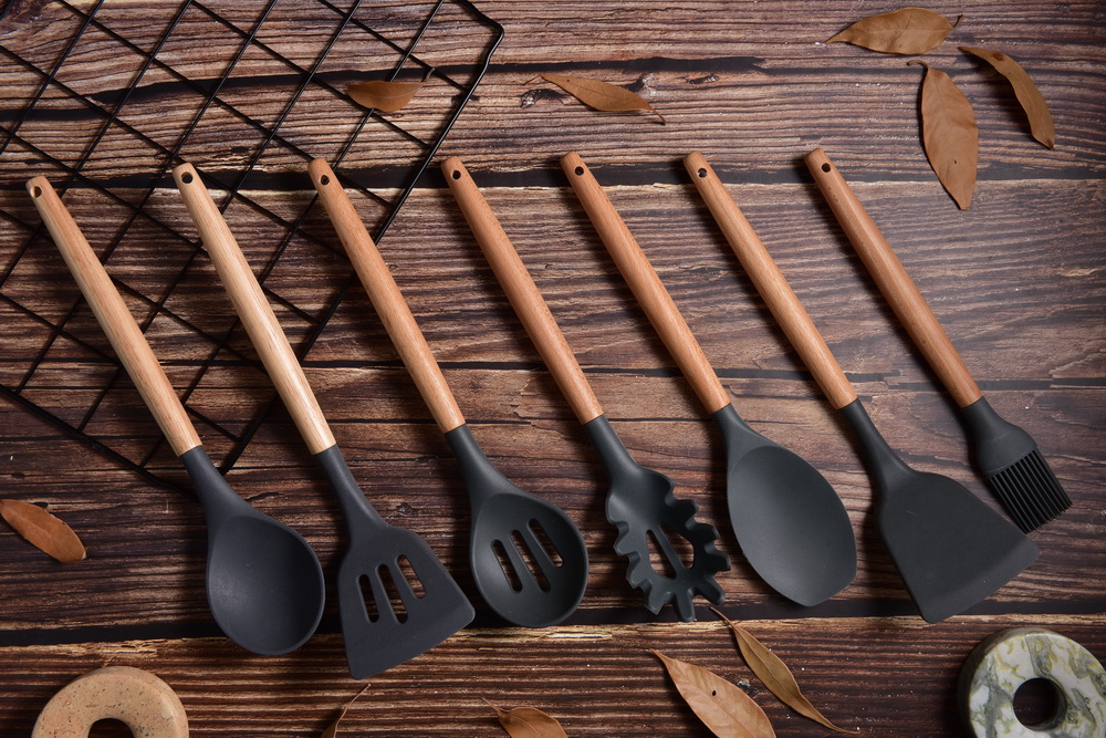 design imports kitchen utensil set